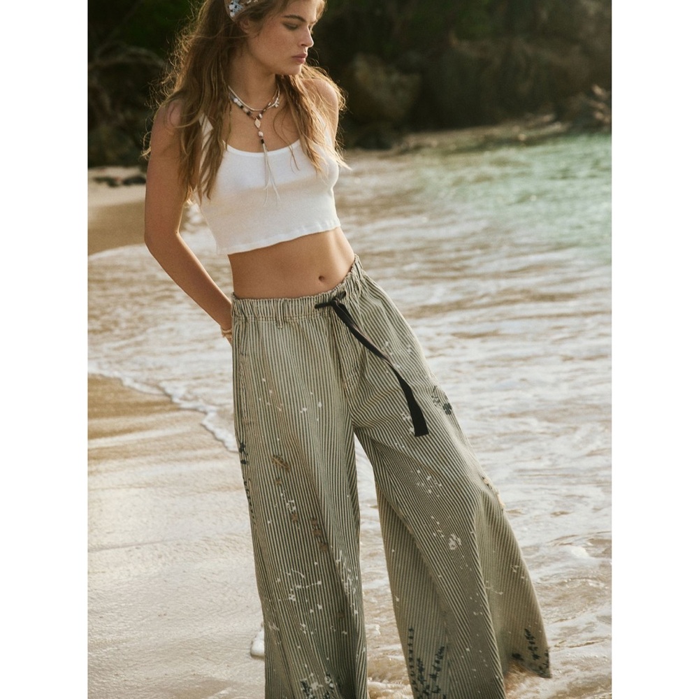 ISO We the Free Clover Railroad Striped Wide Leg pant XS